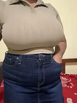 Pussycatstar naked in live sex video chat