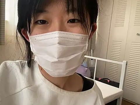 riri_riri_jp naked in live sex video chat