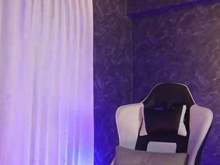 Romina666 on webcam for live free nude chat now
