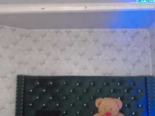 sara-evans-m on webcam for live free nude chat now