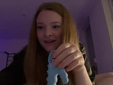 Sorelli1405 naked in live sex video chat