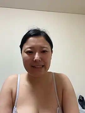 aine1010 naked in live sex video chat