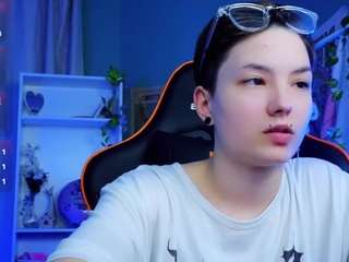 AkemiSora on webcam for live free nude chat now