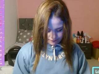 alisonpussyjuicy on webcam for live free nude chat now