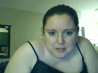 AnnekaD on webcam for live free nude chat now