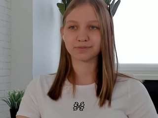 ArleighHammond on webcam for live free nude chat now