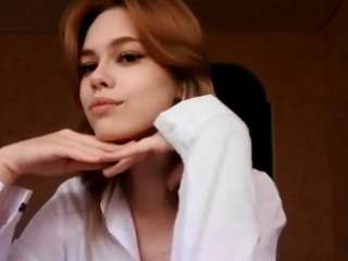 CateBonney on webcam for live free nude chat now
