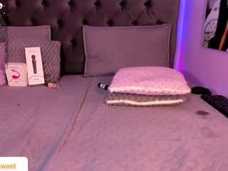 Daniela angelina on webcam for live free nude chat now