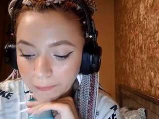 EdaGloss on webcam for live free nude chat now