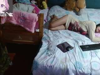 Evakoemi on webcam for live free nude chat now