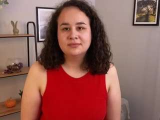 Gladys-Carter on webcam for live free nude chat now