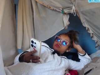 goddessmia777 on webcam for live free nude chat now