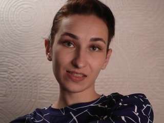 GwendolynCrago on webcam for live free nude chat now