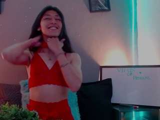 Harleyy-XX on webcam for live free nude chat now