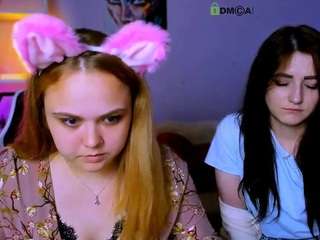 lina-4u on webcam for live free nude chat now