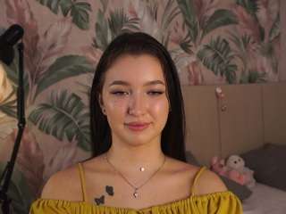 LynneBaber on webcam for live free nude chat now