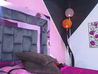 BLONROUSS on webcam for live free nude chat now
