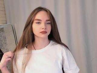 DeedraBedar on webcam for live free nude chat now