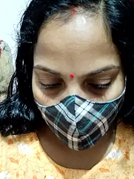 Gita_Dhawan naked in live sex video chat