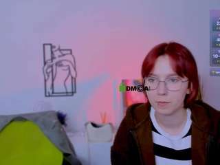 kimi-na on webcam for live free nude chat now