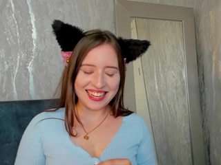 Lana-Lynx on webcam for live free nude chat now