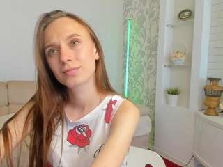 MaeFudge on webcam for live free nude chat now