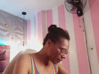 MatildaLujan on webcam for live free nude chat now