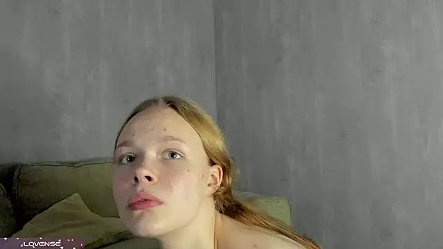 nsfwexe naked in live sex video chat