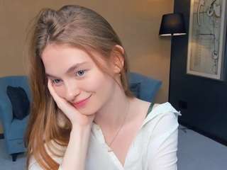 OctaviaAllston on webcam for live free nude chat now