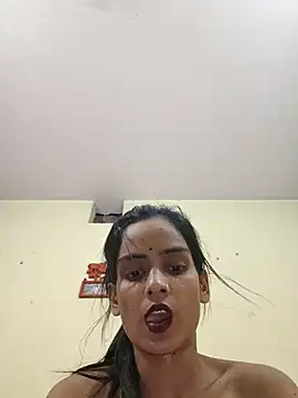 pooja8008 naked in live sex video chat
