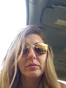 SheIsSomething naked in live sex video chat