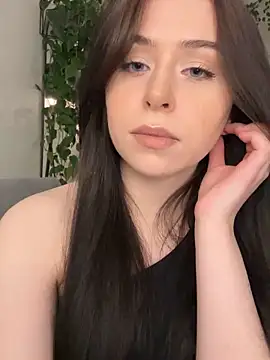 _SweetCandyy naked in live sex video chat