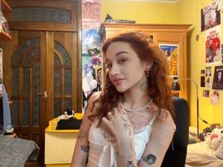 Sylvia on webcam for live free nude chat now