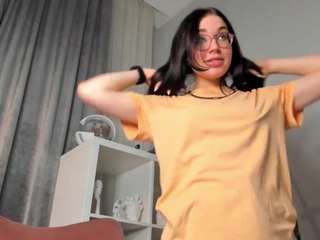 TaiteFarlow on webcam for live free nude chat now