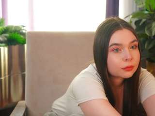 ToniDubill on webcam for live free nude chat now