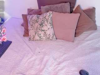 Valquiria-DH on webcam for live free nude chat now