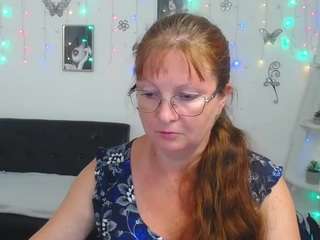 VanessaHotts on webcam for live free nude chat now