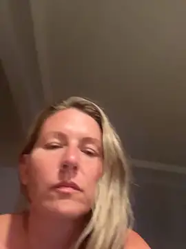 YourSophiaxo naked in live sex video chat