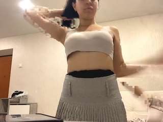 AlleneLaconte on webcam for live free nude chat now