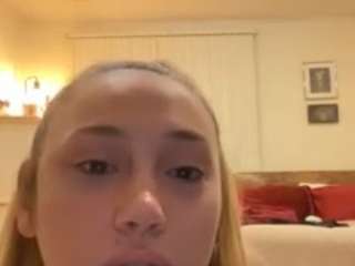 AlluringBabydoll66 on webcam for live free nude chat now