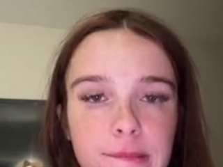 allybabey11 on webcam for live free nude chat now