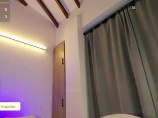 AntonellaCano22 on webcam for live free nude chat now