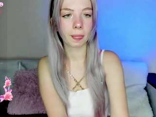 CortneyCane69 on webcam for live free nude chat now