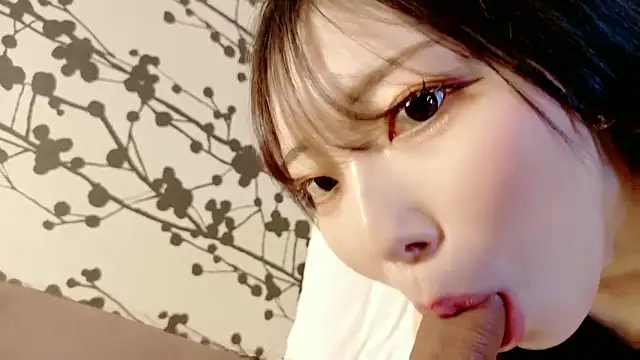 Fuji_Rena naked in live sex video chat