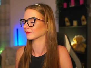 giselajilk on webcam for live free nude chat now