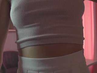 HirokoBeichner on webcam for live free nude chat now