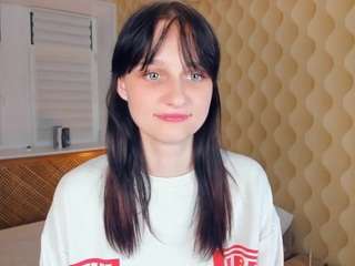 KittieAce on webcam for live free nude chat now