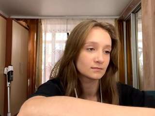 LeisaWelte on webcam for live free nude chat now