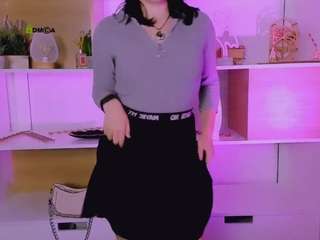 liana-swans on webcam for live free nude chat now