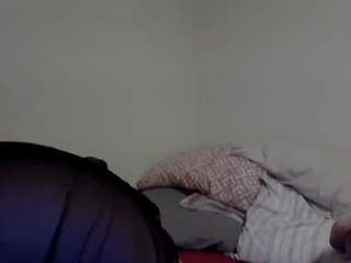LipstickLunatic on webcam for live free nude chat now